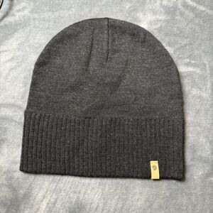 Fjallraven Merino Lite Hat Black 100% Wool One Size NWOT F78013